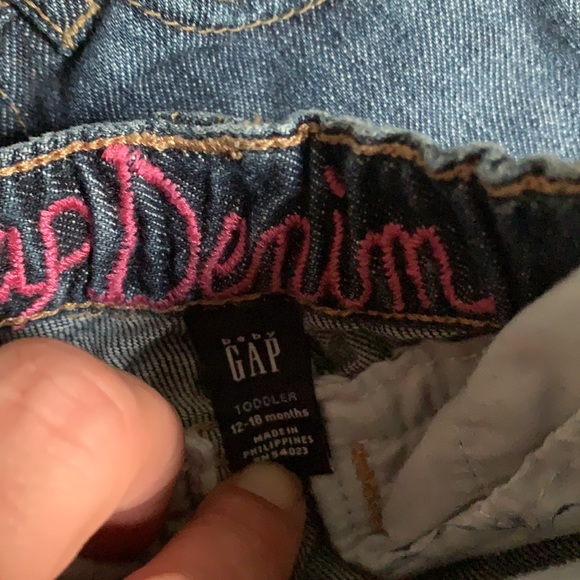 Lot baby gap/wrangler jeans - Picture 7 of 8